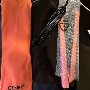 Amika orange Hair Straightener